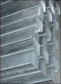 專業(yè)銷售2024方鋁棒，3105方鋁棒，Ly12方鋁棒