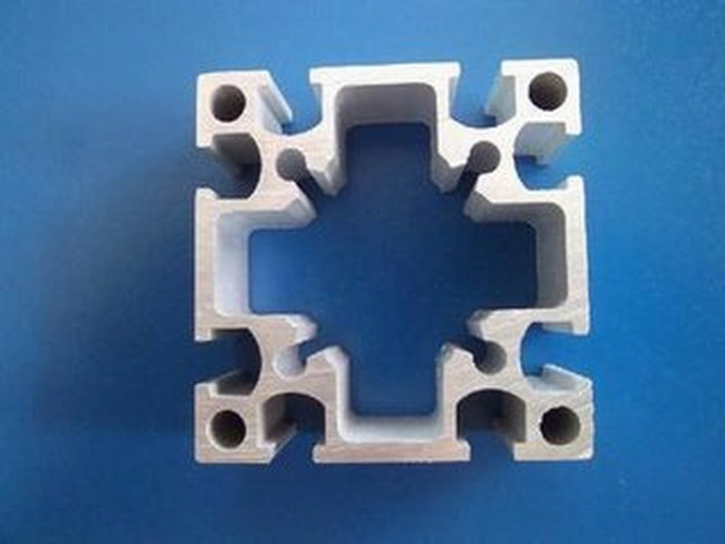 供應(yīng)各行業(yè)用工業(yè)鋁型材