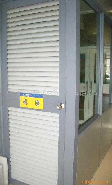 �V�X-�C����퓴�