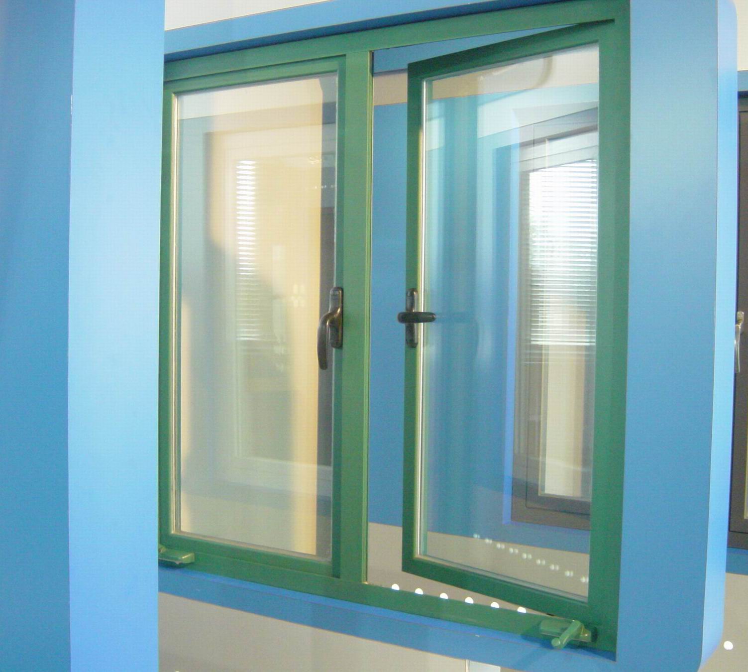 �ջ����T��50ƽ�_